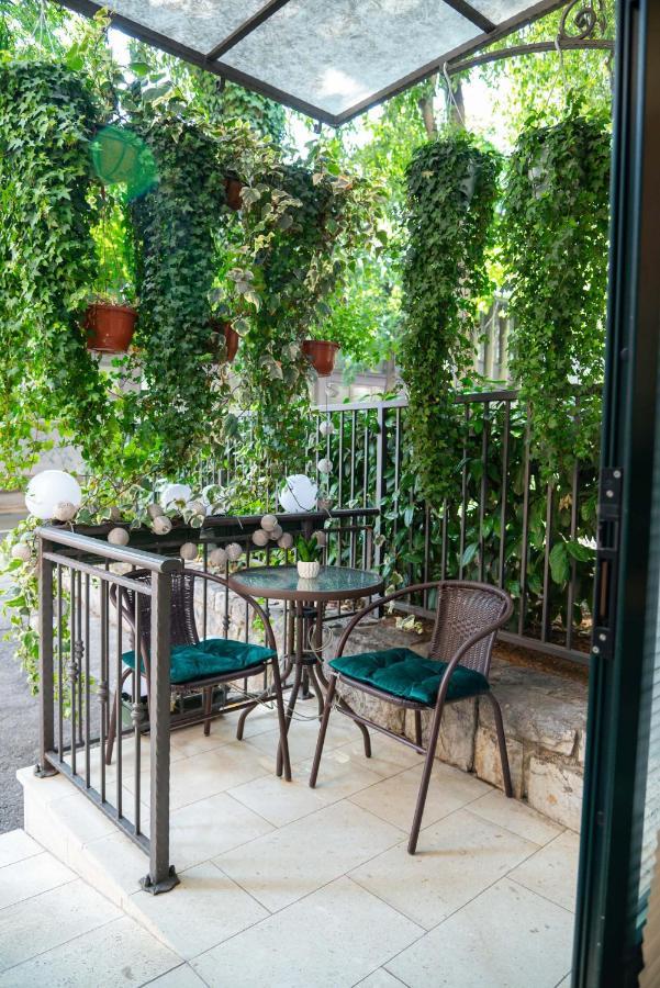 La Guardia Apartment With Free Private Parking Fiume Esterno foto